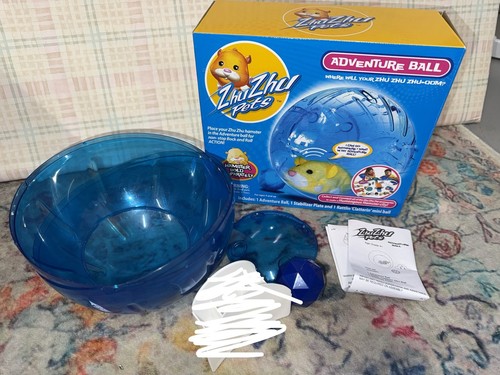 Zhu pets adventure - zhu, ball