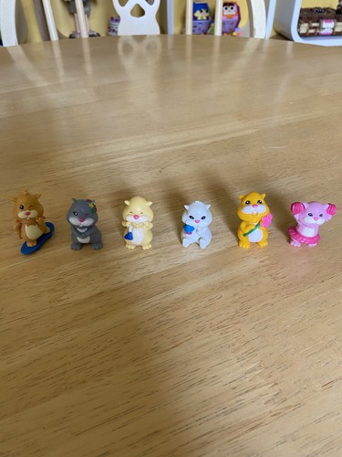 Zhu hamster figures eight - hamster, figures.